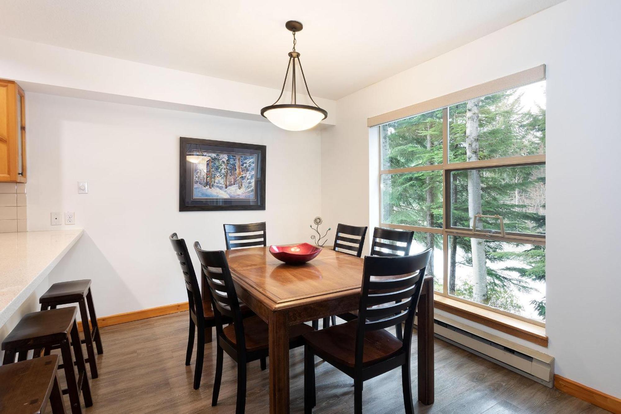 Forest Trails 9 - Walk Or Shuttle To Skiing, Fireplace, Private Garage, Free Parking Casa de férias *
